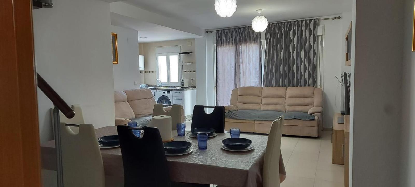 Apparemment Sympa Apartment Alicante Bagian luar foto