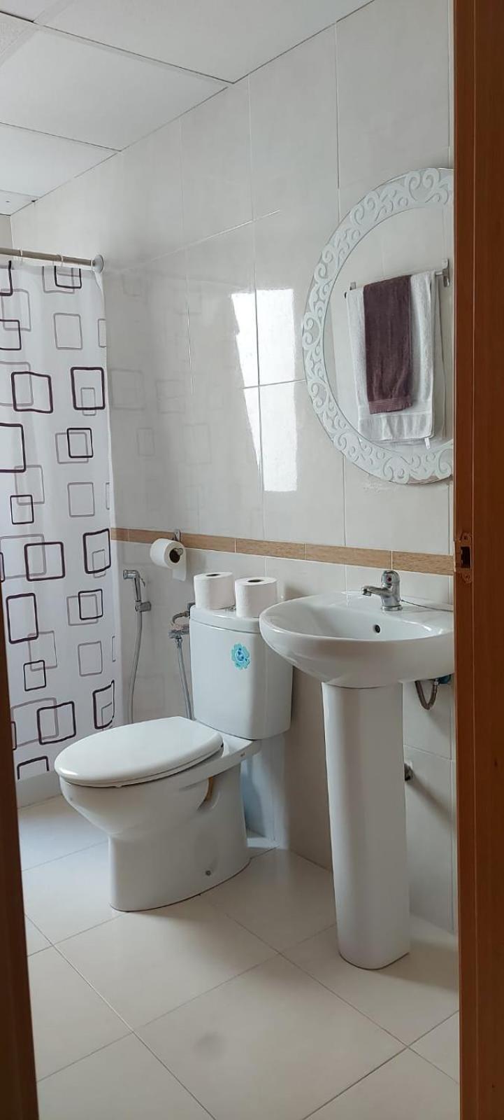 Apparemment Sympa Apartment Alicante Bagian luar foto